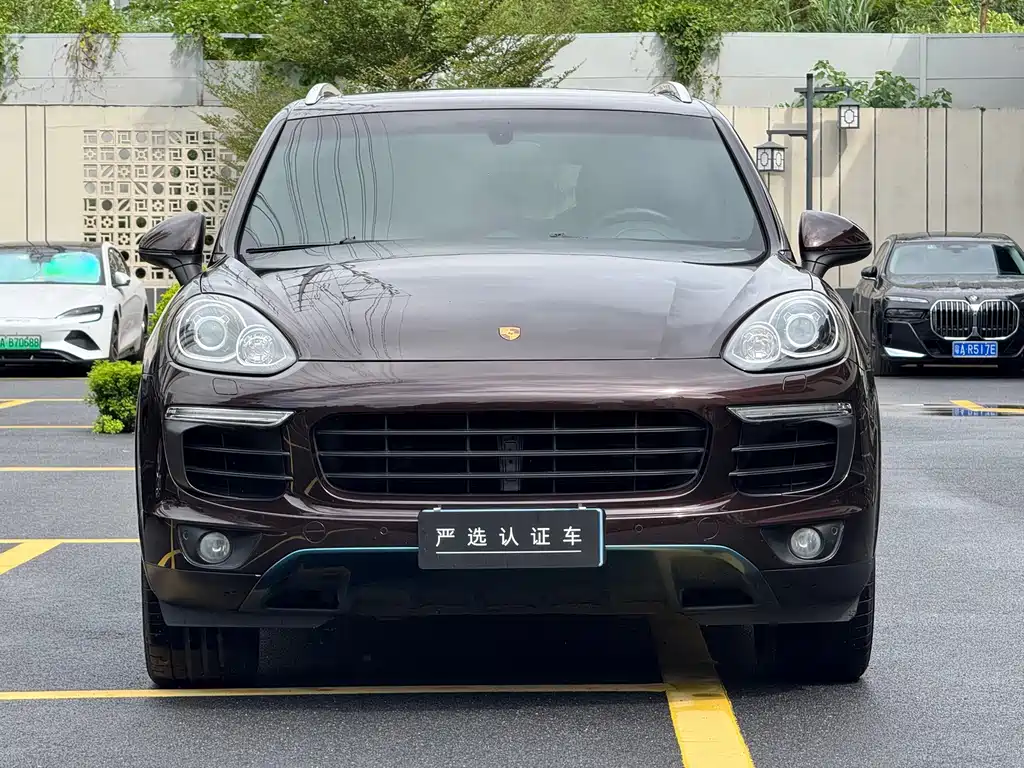 Porsche Cayenne — миниатюра 2