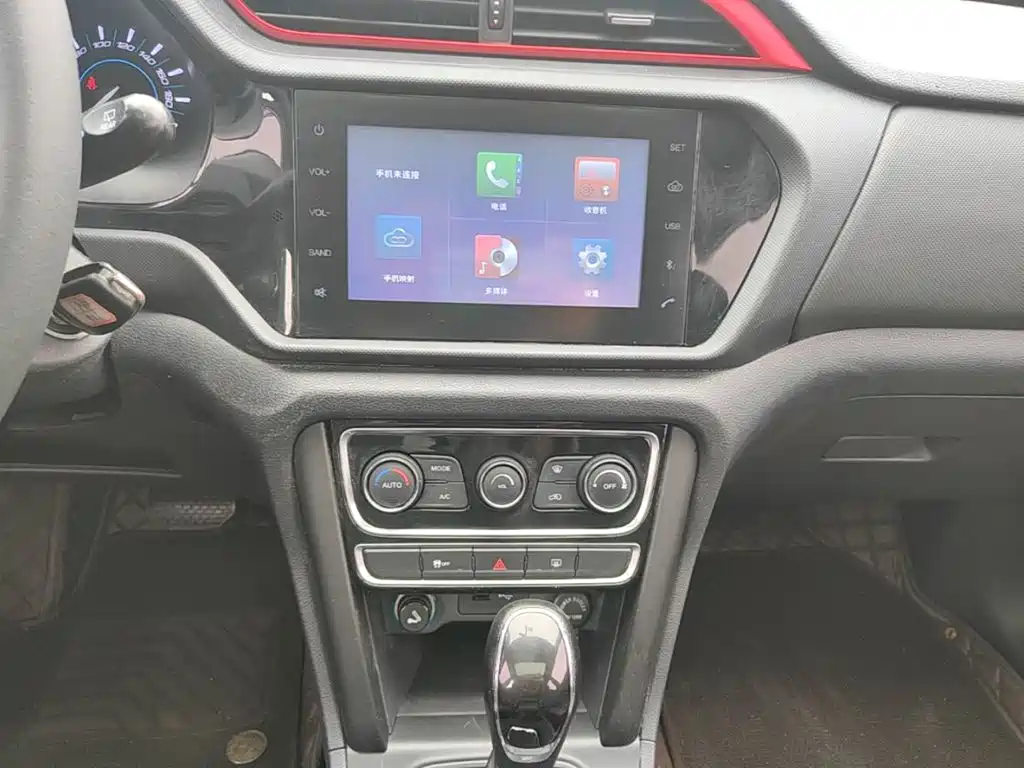 Chery Tiggo 3 — миниатюра 13