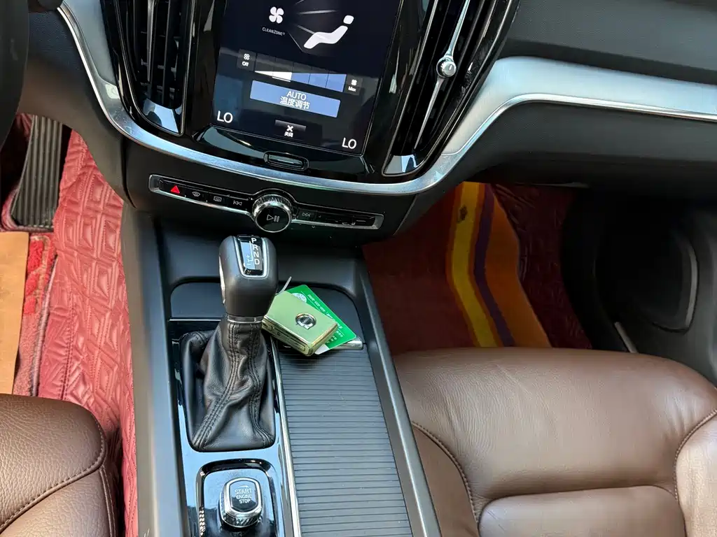 Volvo S60 — миниатюра 25