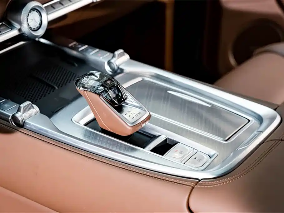 TANK TANK 700 NEW ENERGY