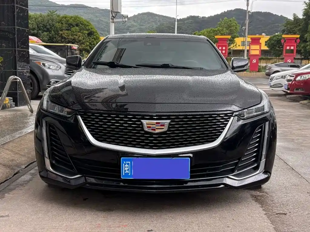 Cadillac CT5 — миниатюра 2