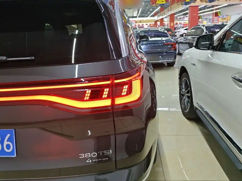 Volkswagen Talagon — миниатюра 8