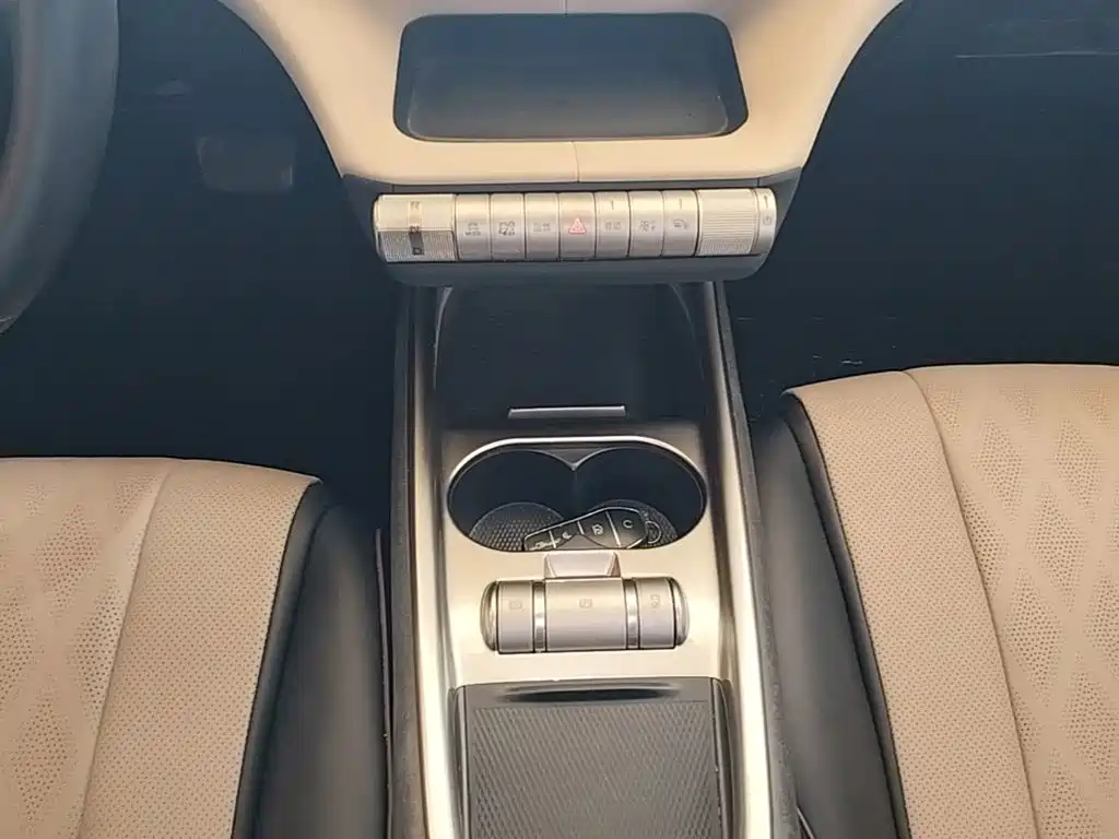 BYD Dolphin — миниатюра 14