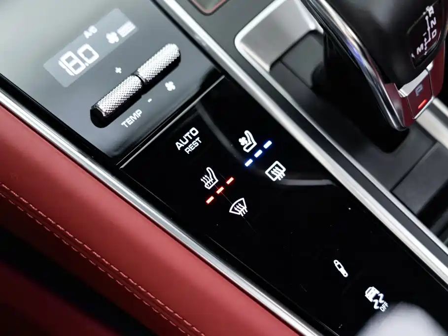 Porsche Panamera — миниатюра 24