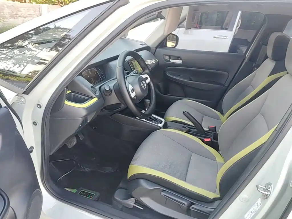 Honda Fit — миниатюра 16