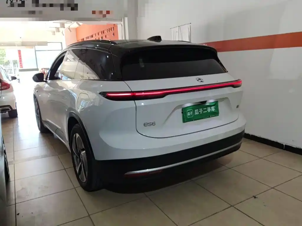 NIO ES6 — миниатюра 5