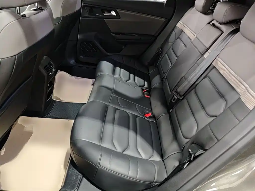 Citroen C5 X — миниатюра 17