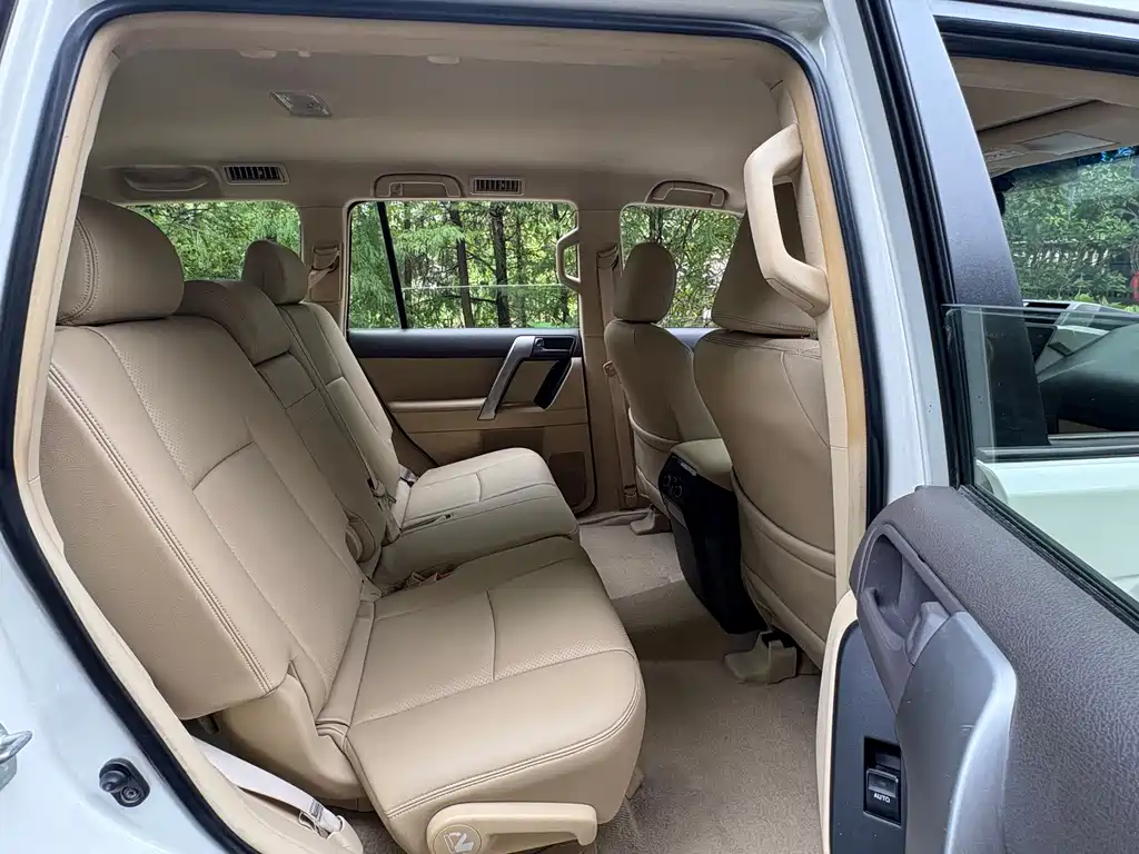 Toyota Prado (Import) — миниатюра 12