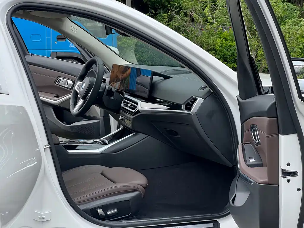 BMW i3 — миниатюра 7