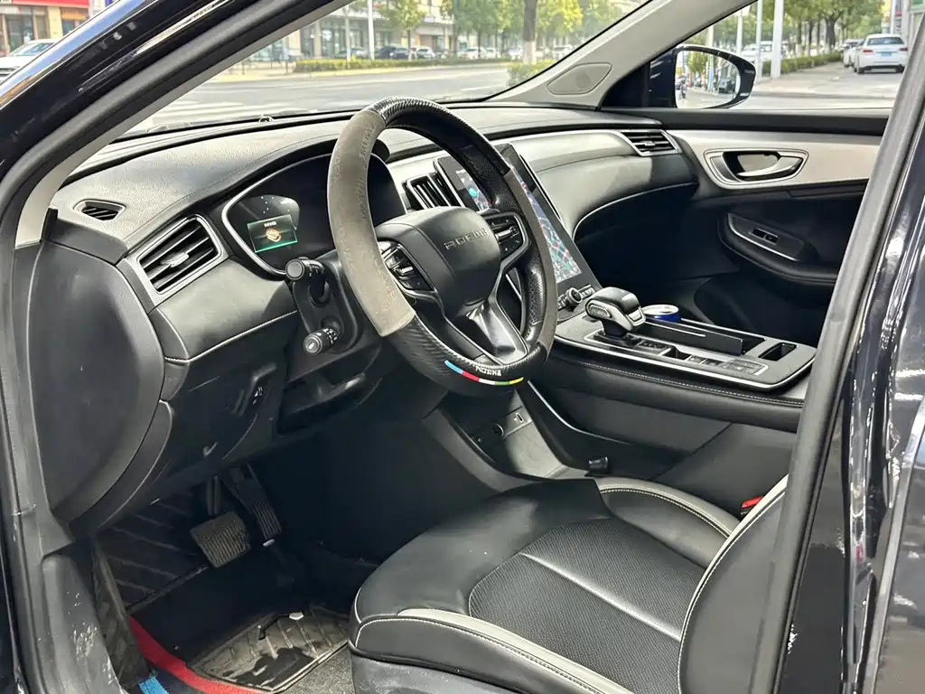 Roewe i6 MAX New Energy — миниатюра 6