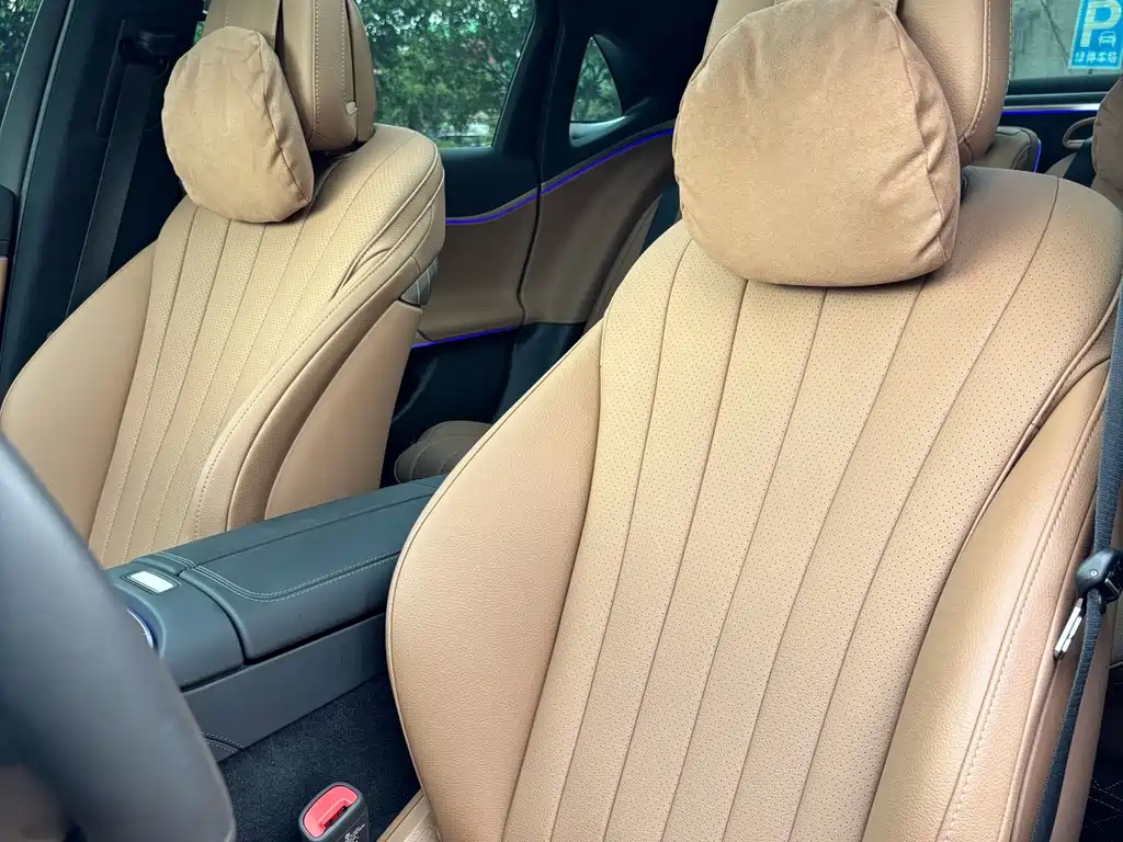 Mercedes-Benz E-Class — миниатюра 12