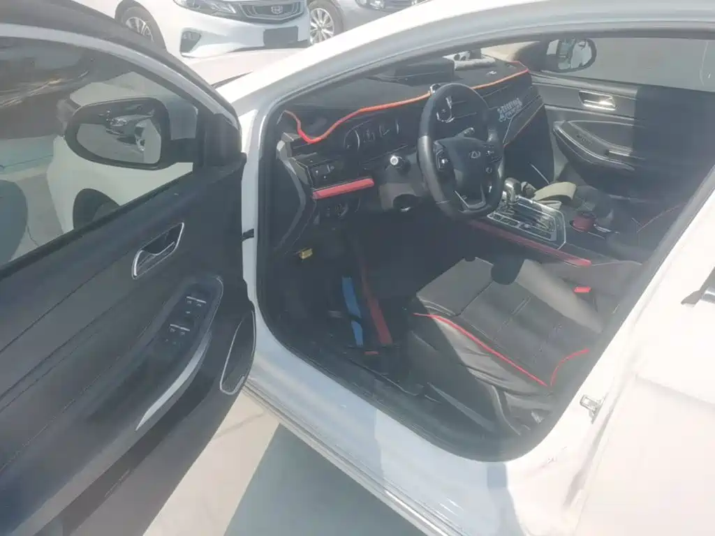 Chery Arrizo 5 PLUS — миниатюра 16