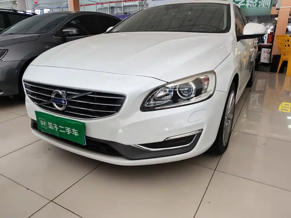 Volvo S60 — миниатюра 24
