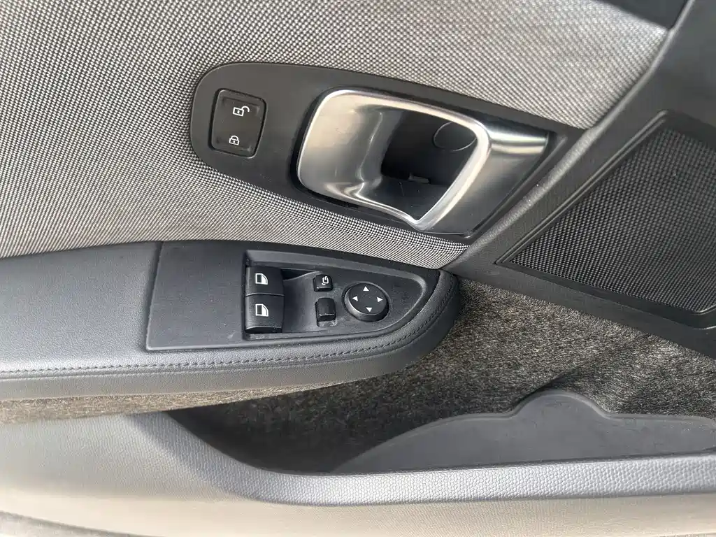 BMW i3 (Import) — миниатюра 17