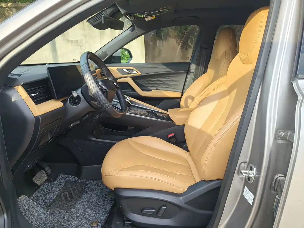 Roewe RX5 — миниатюра 9