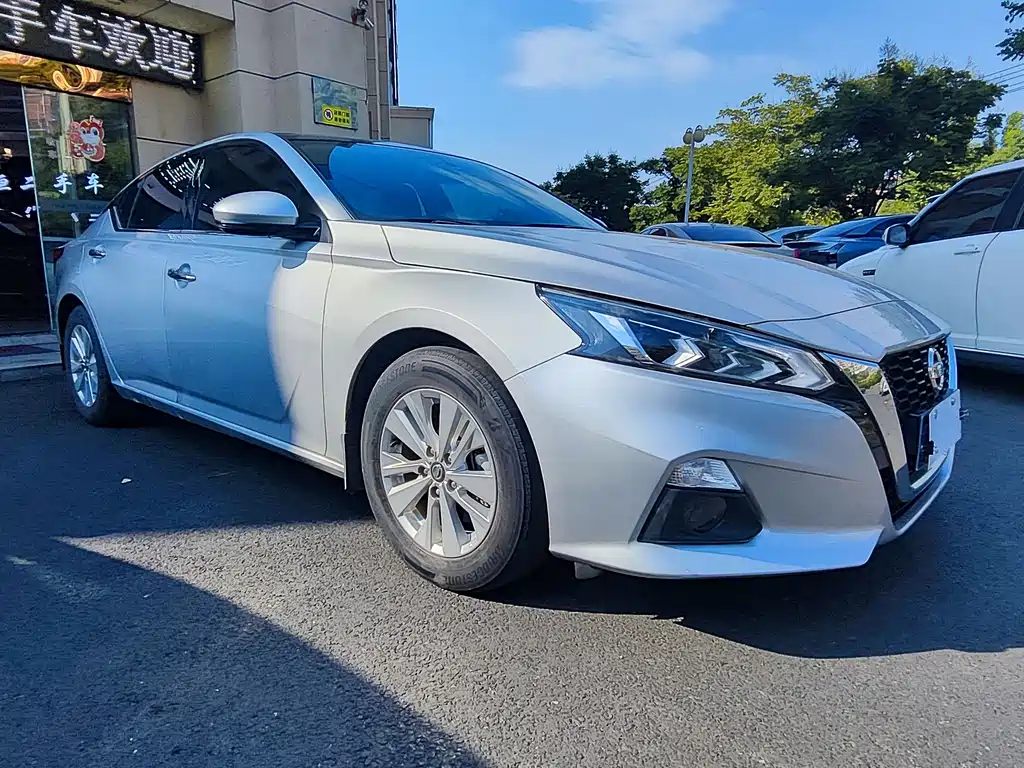 Nissan Altima 2020 2.0L XL Comfort