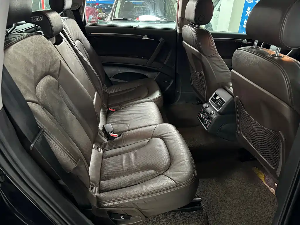 Audi Q7 2013 40 TFSI