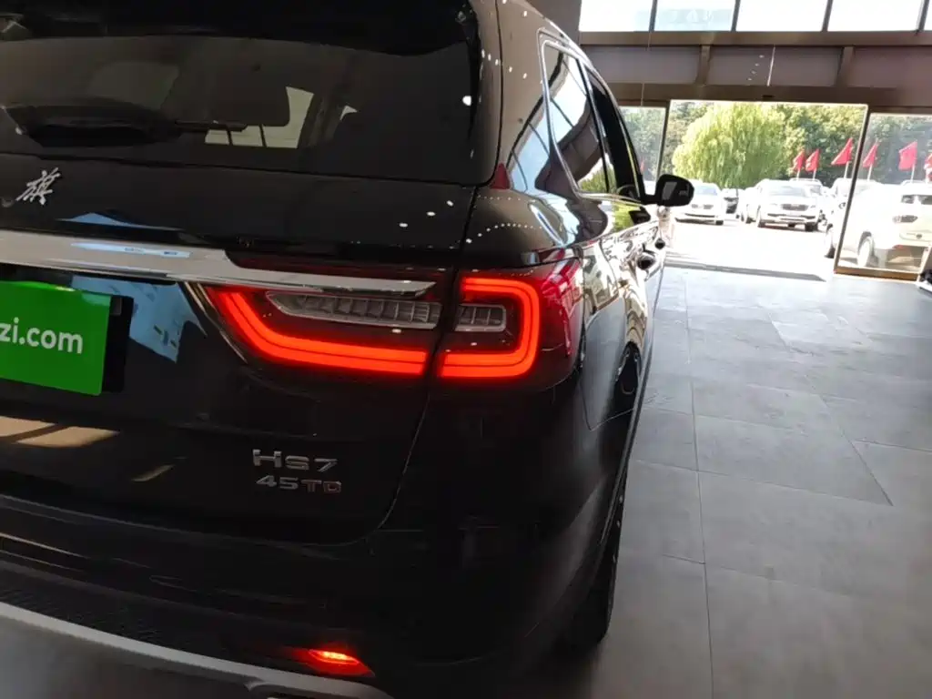 Hongqi Hongqi HS7 — миниатюра 8