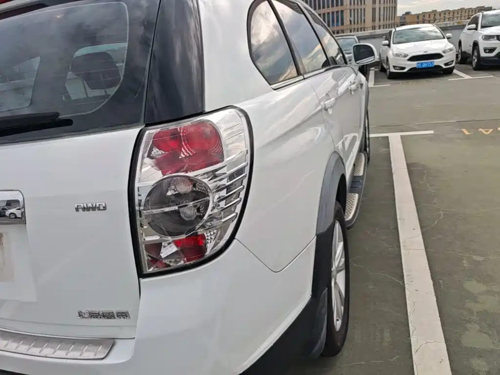 Chevrolet Captiva — миниатюра 8
