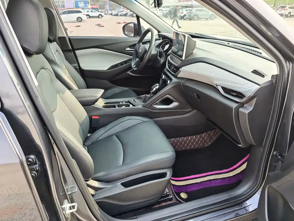 Chevrolet Volando — миниатюра 10