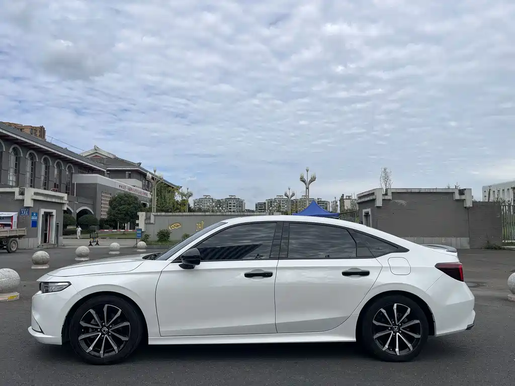 Honda Integra — миниатюра 4