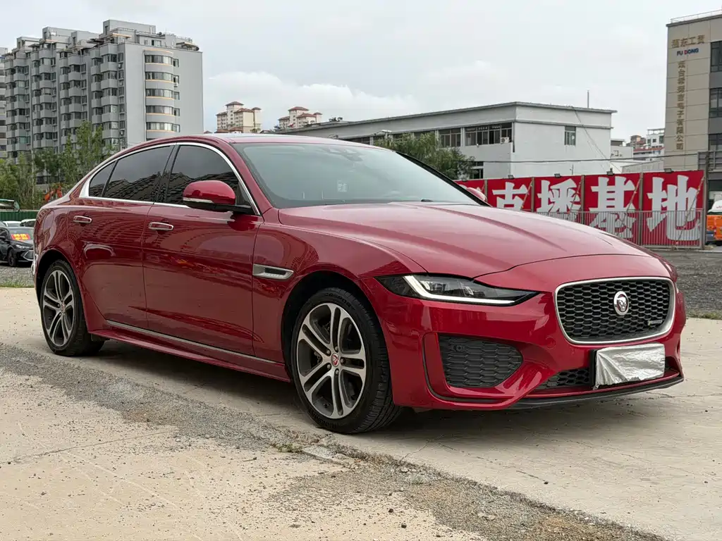 Jaguar XEL — миниатюра 5