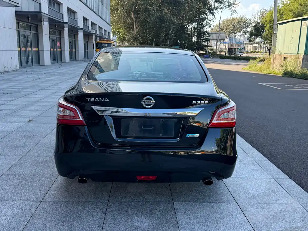 Nissan Teana — миниатюра 5