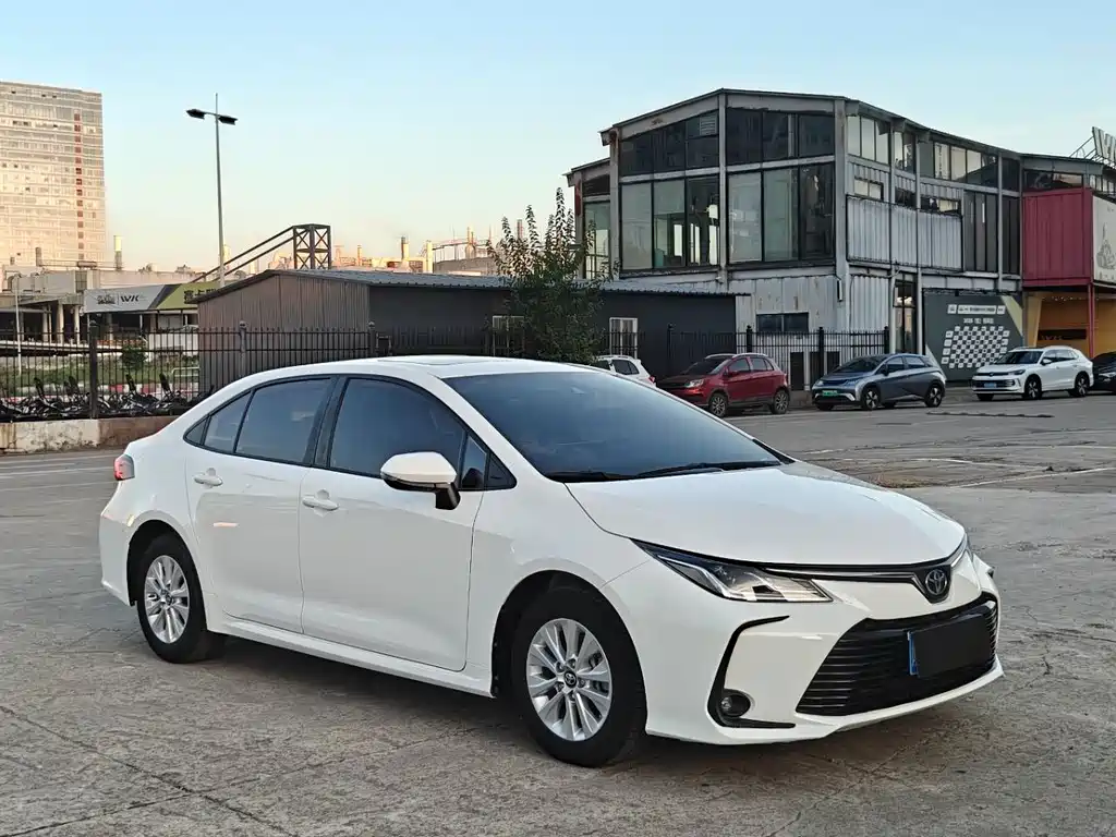 Toyota Corolla — миниатюра 2