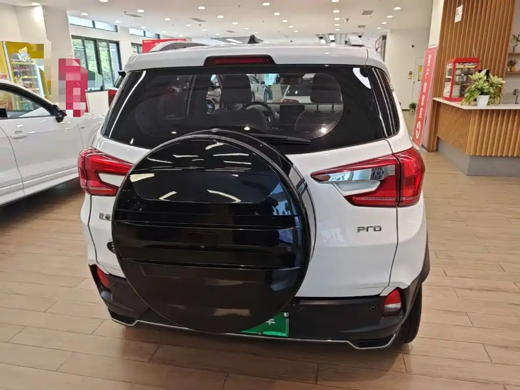 BYD Yuan Pro — миниатюра 6