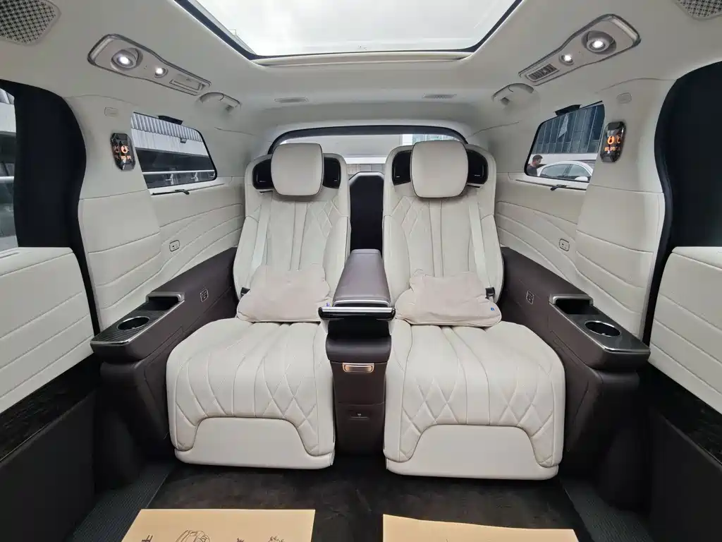 Denza D9 PIONEER 4-seat Create Leader Edition, фото 19