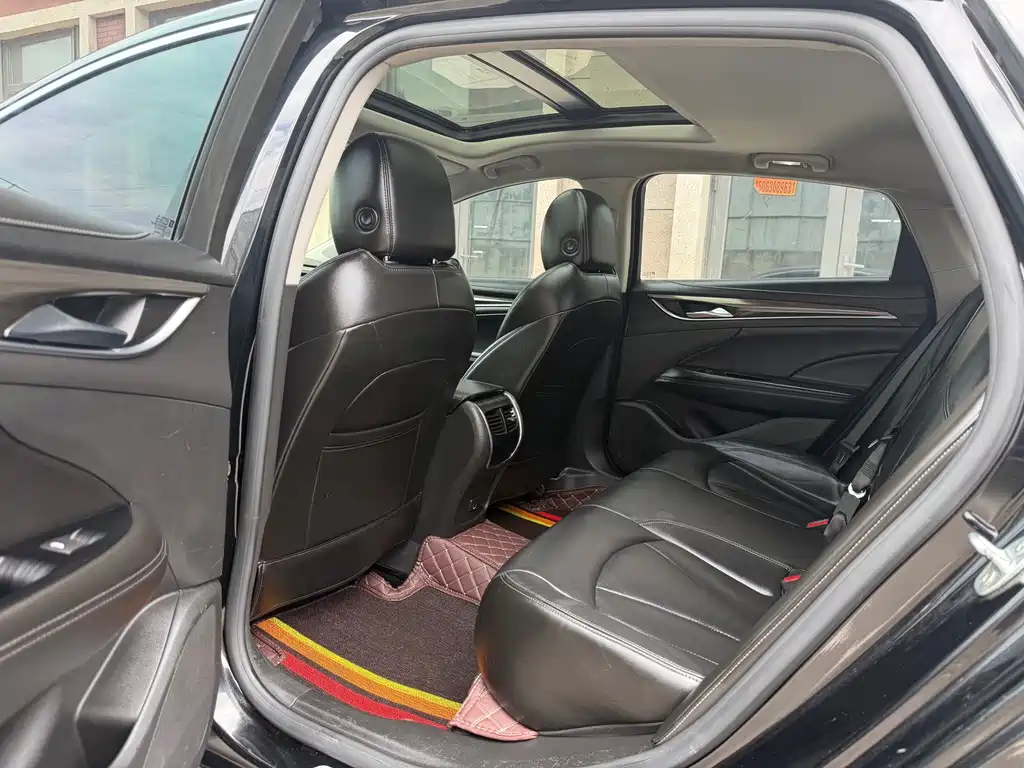 Buick LaCrosse 2021 552T Luxury