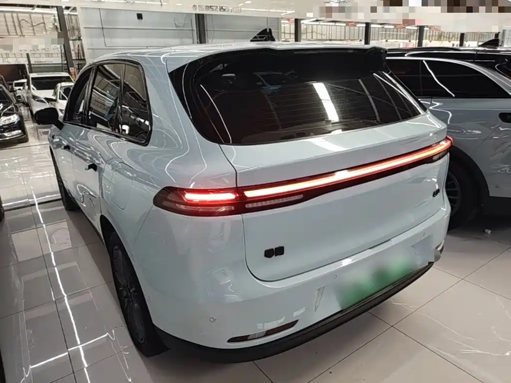 Leapmotor Leapmotor C10 — миниатюра 5