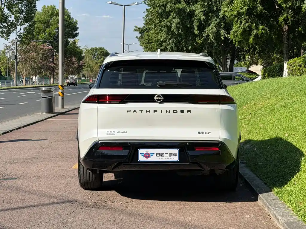 Nissan Teramont — миниатюра 5