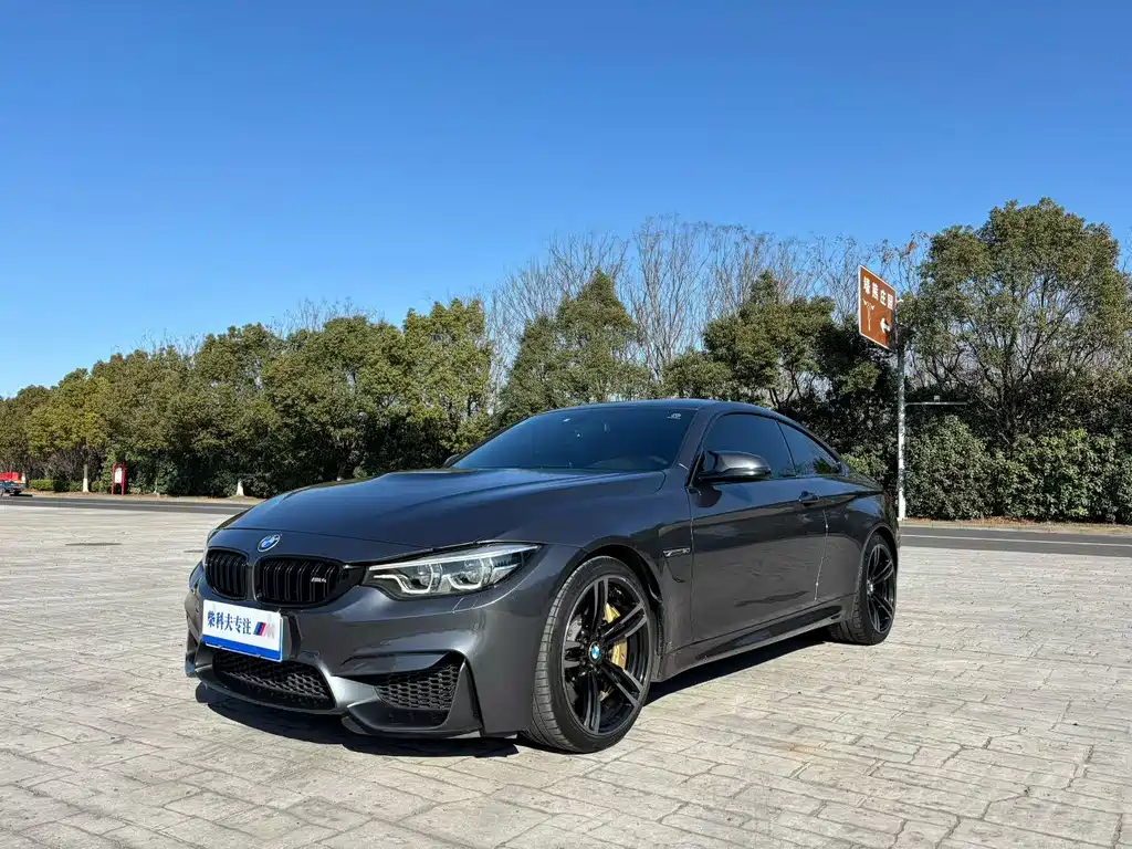 BMW M4