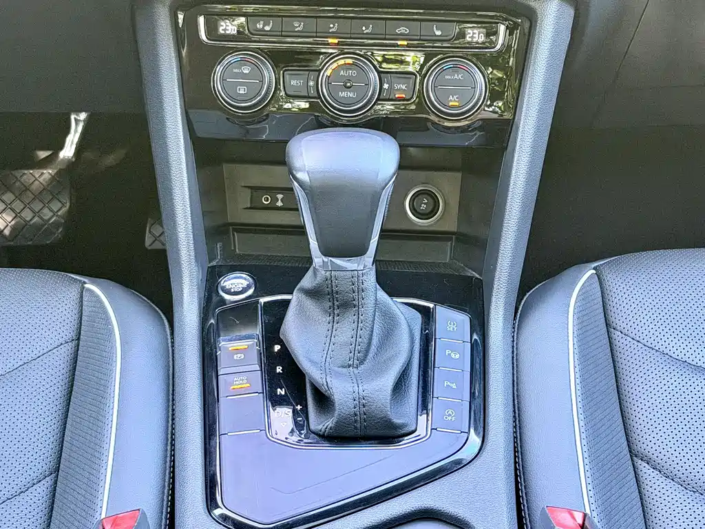 Volkswagen Tiguan L — миниатюра 13
