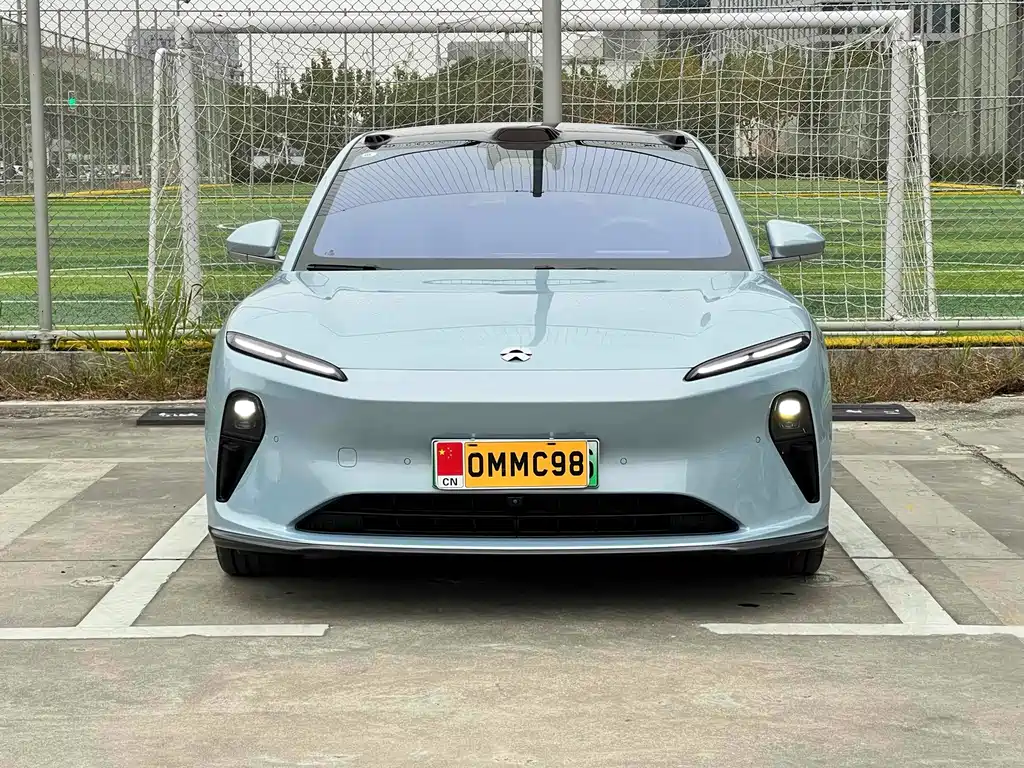 NIO ET5T — миниатюра 2