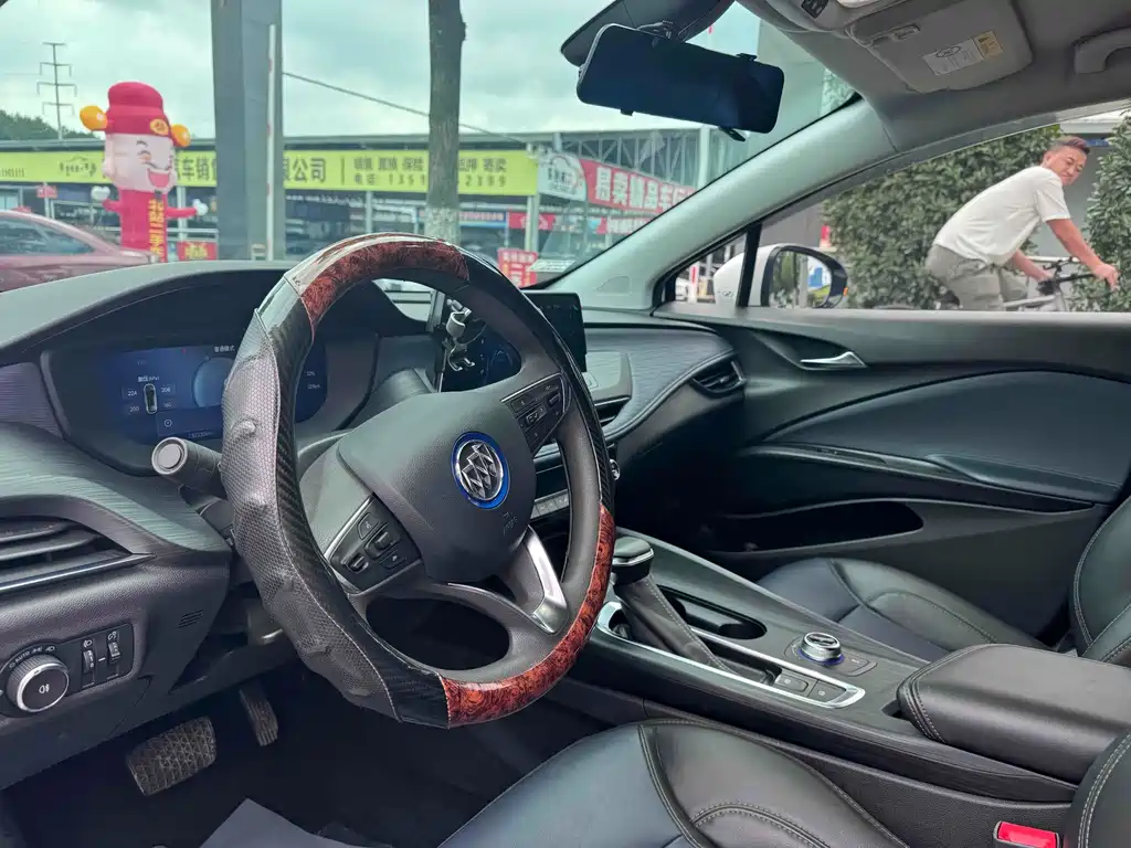 BUICK SLIGHTLY BLUE 6