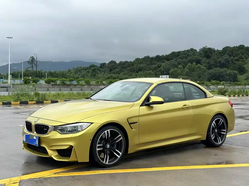 BMW M4