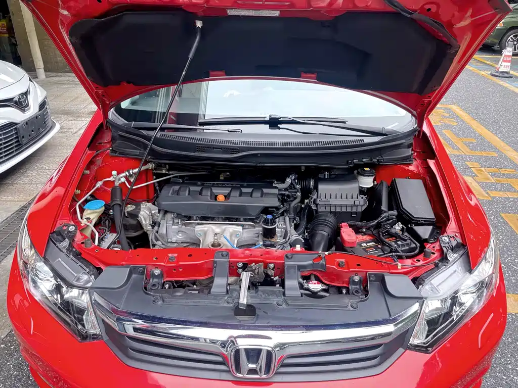 Honda Civic — миниатюра 9