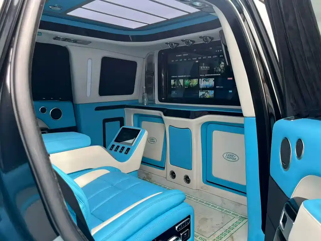 Land Rover Range Rover — миниатюра 4