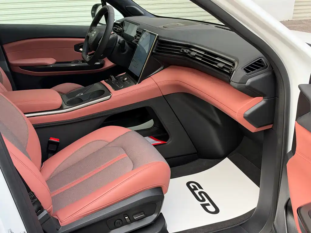 NIO EC6 — миниатюра 14