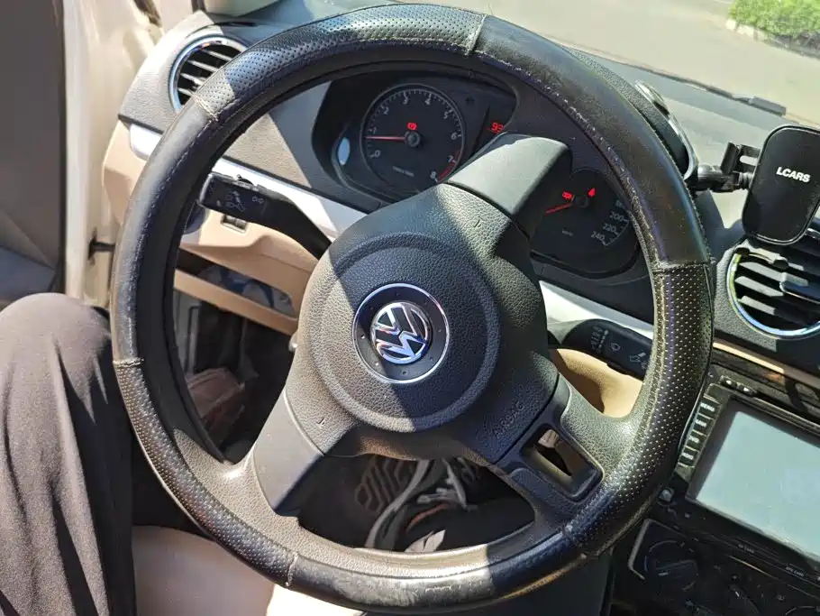 Volkswagen Jetta — миниатюра 15