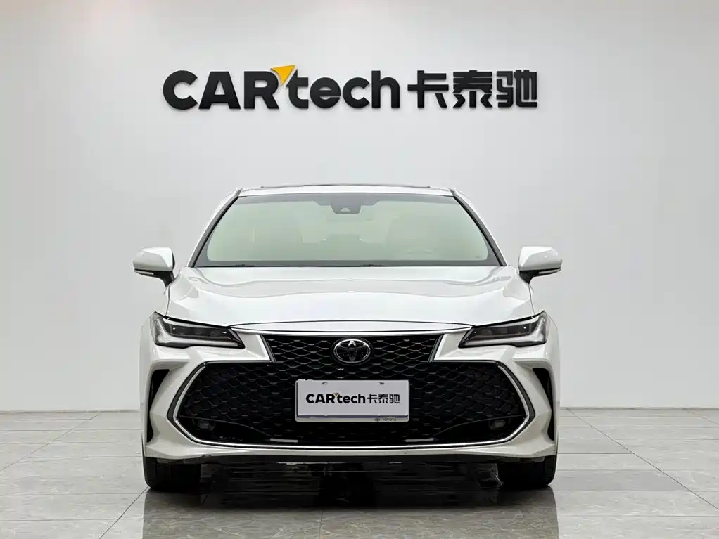 Toyota Avalon — миниатюра 7
