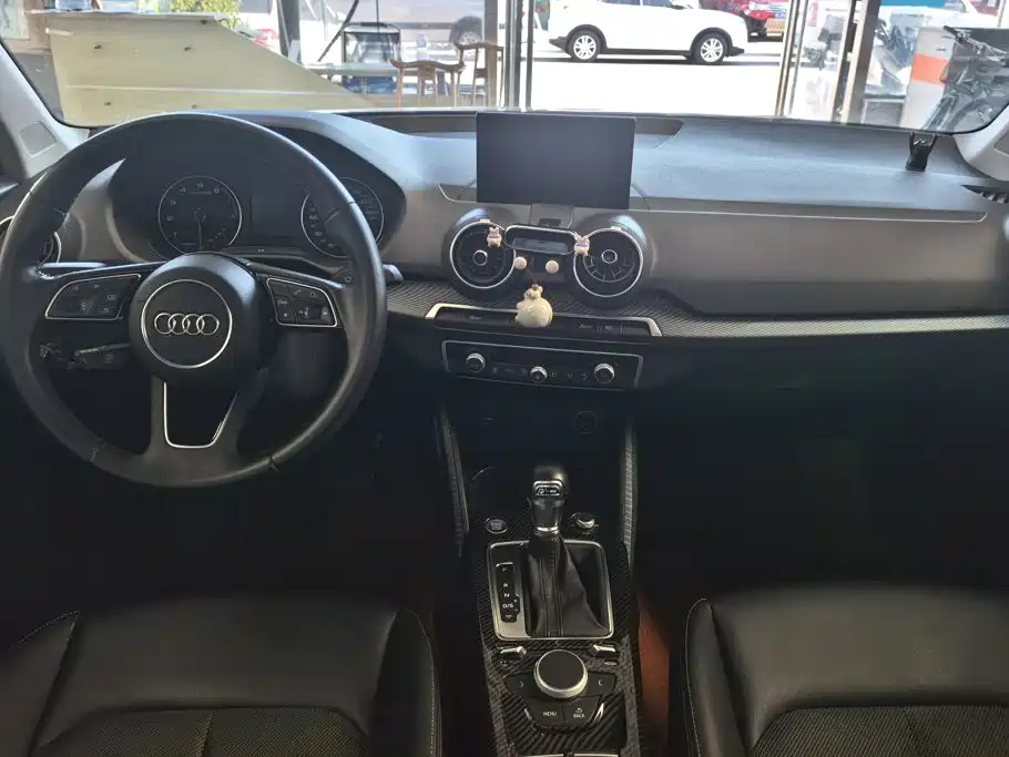 Audi Q2L — миниатюра 12