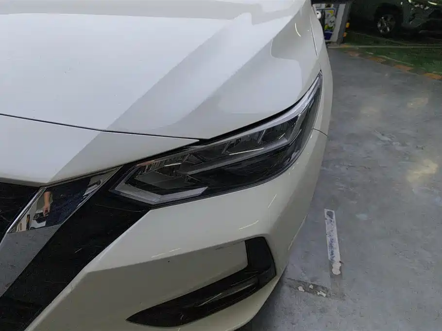 Nissan Sylphy 2022 1.6L XL CVT Enjoy