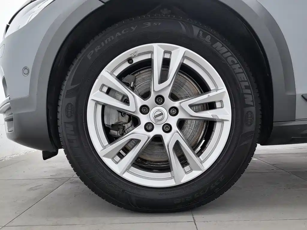 Volvo V90 — миниатюра 17
