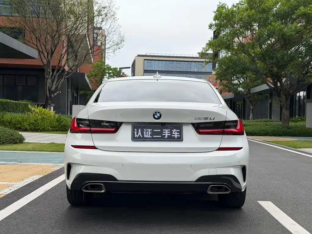 BMW 3 Series — миниатюра 5