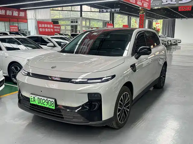 2025 Leapmotor B10