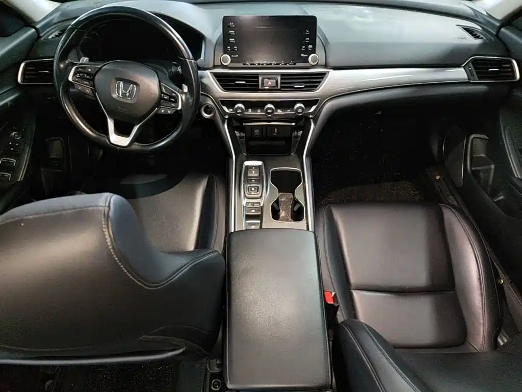 Honda Accord — миниатюра 10