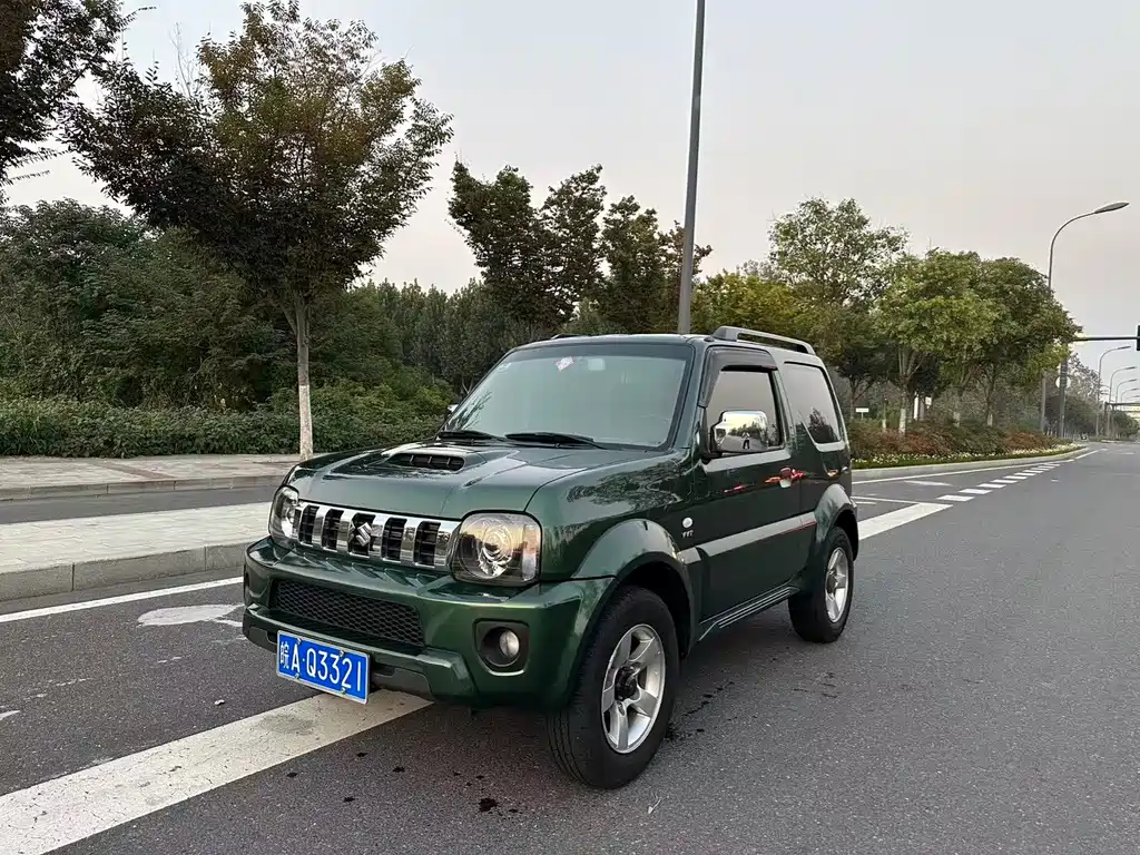 Suzuki Jimny — миниатюра 2